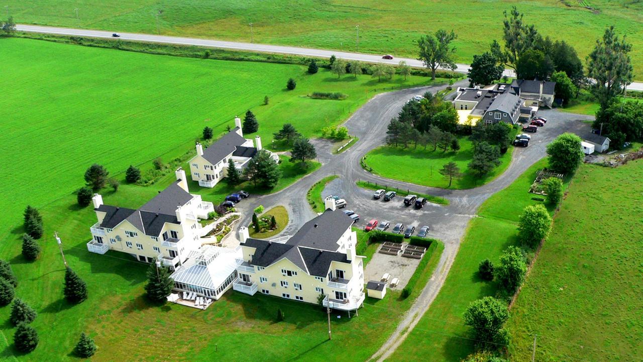 Auberge West Brome Eksteriør billede
